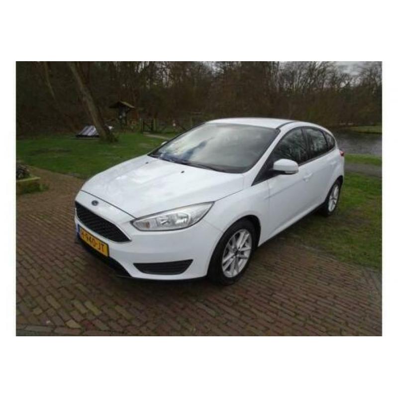 Ford Focus 1.0 EcoBoost 100pk Trend