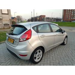 Ford Fiesta 1.6 TDCi Style Bj 2014 NAVI/CLIMATE/PDC etc.