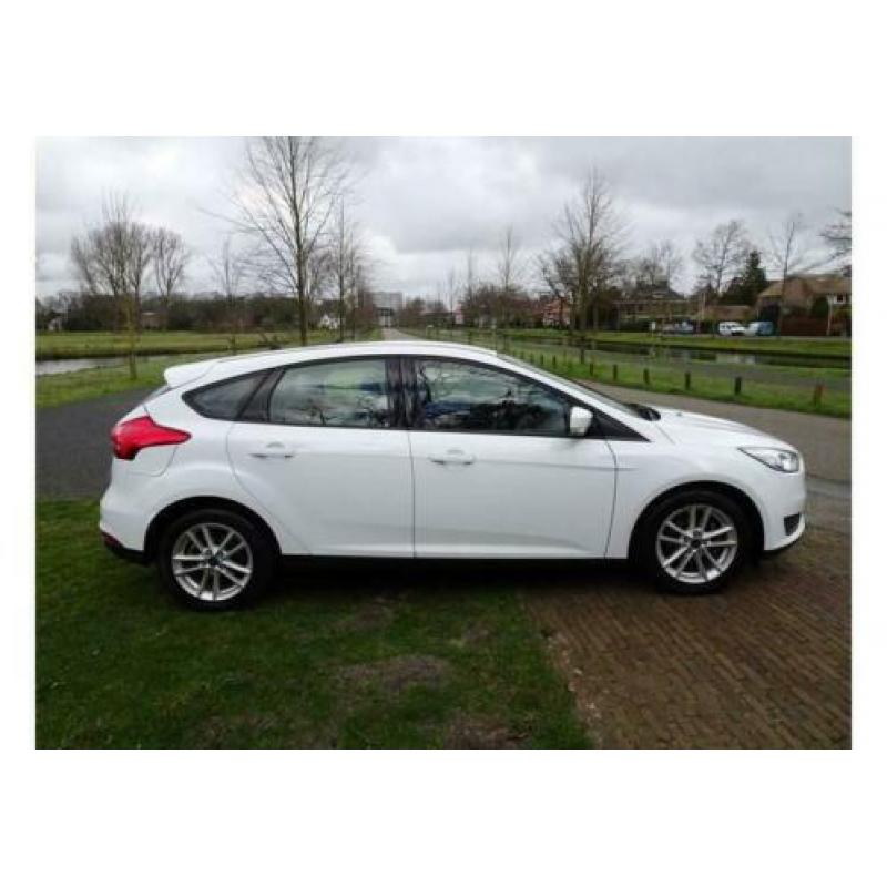 Ford Focus 1.0 EcoBoost 100pk Trend