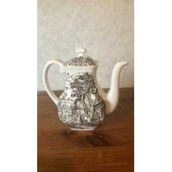 Wedgwood - old english theepot