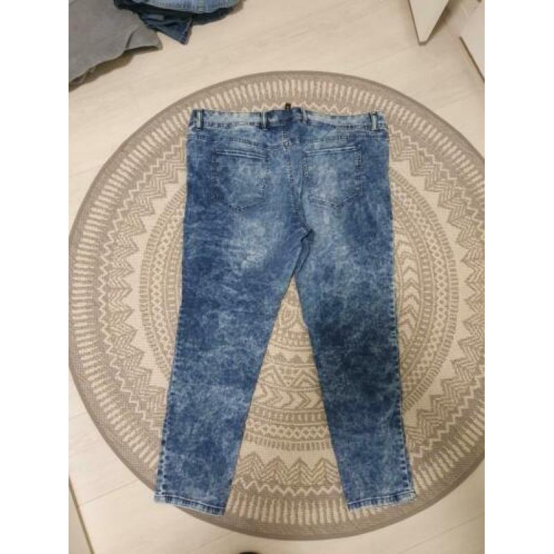 2x Skinny jeans maat 50