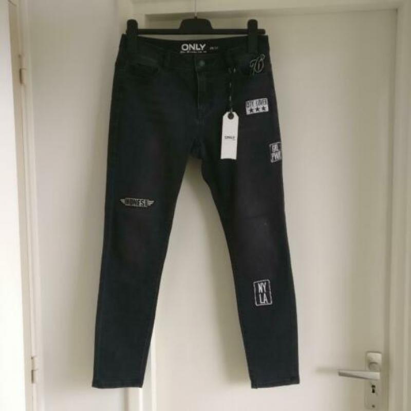 NIEUW!! ONLY stoere highwaist skinny jeans.VAN 60 VOOR 12,50