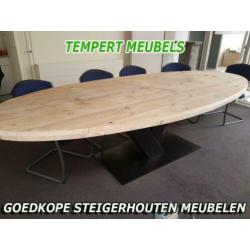 Ovale steigerhouten tafel / Ovale eettafel / Steigerhout.