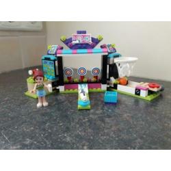 Lego friends 41127 pretpark spelletjeshal