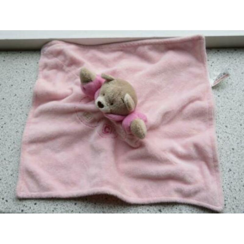 Knuffeldoek beer Baby Town BabyTown Baum Trading roze