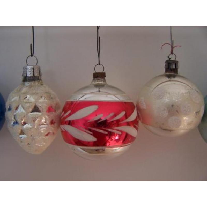 Oude kerstballen van glas