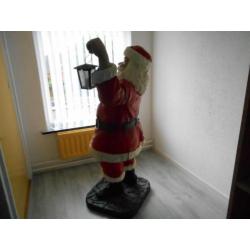 polyester kerstman met lantaarn 125 cm