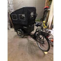 Bakfiets in nieuwstaat