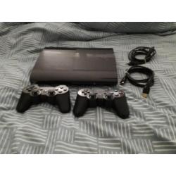 PS3 Superslim 465GB met 2 controllers en games