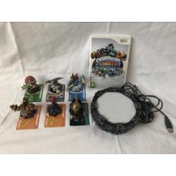 Spel Skylanders Giants voor Wii incl. 6 skylanders