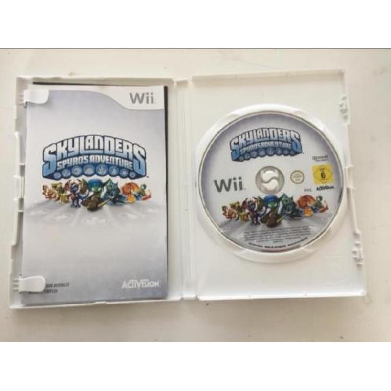 Wii skylanders + spellen,portal en actiefiguren